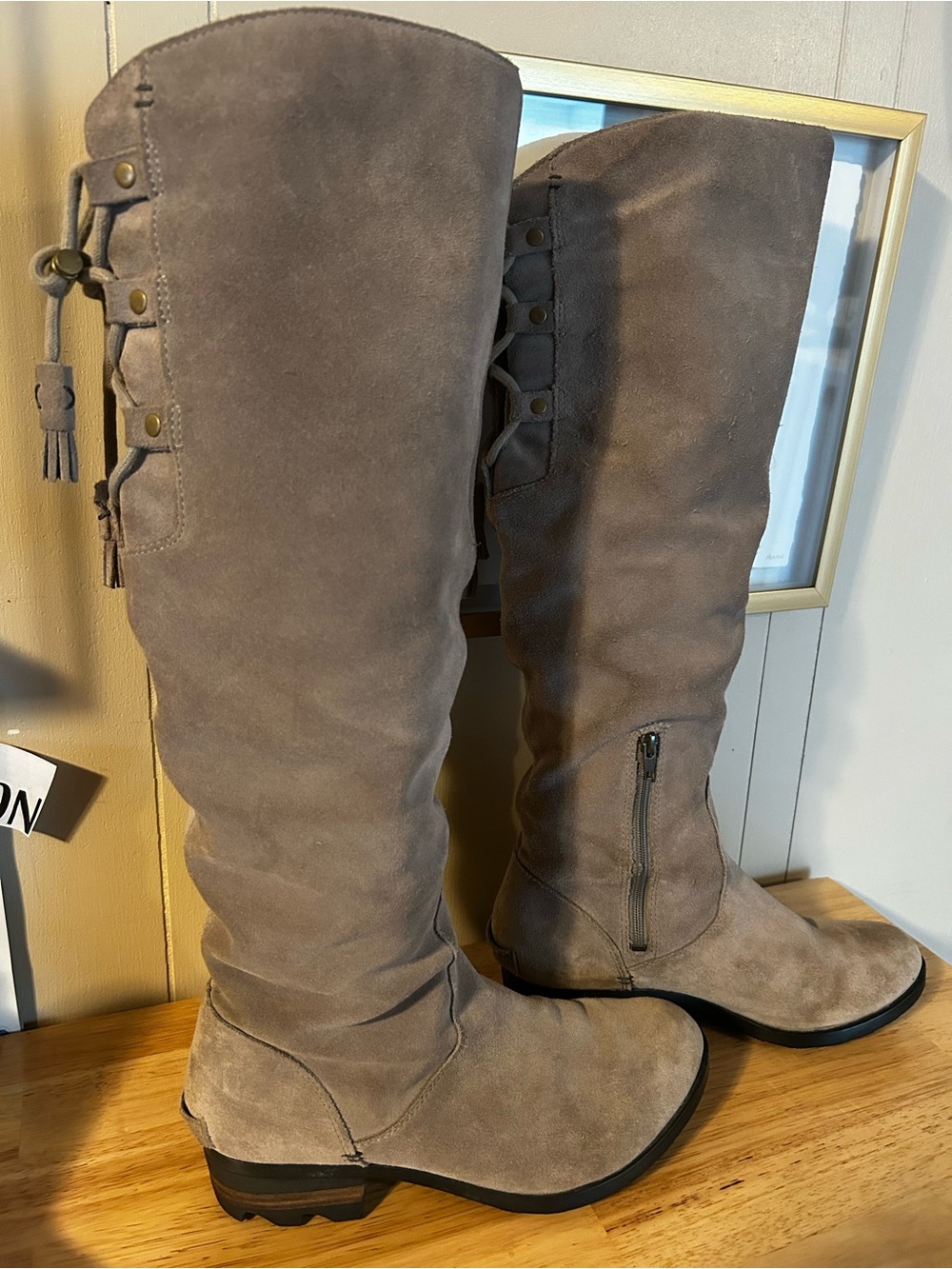 Women's Sorel grey Suede Knee-High Boots - Casual Zip & Lace Back